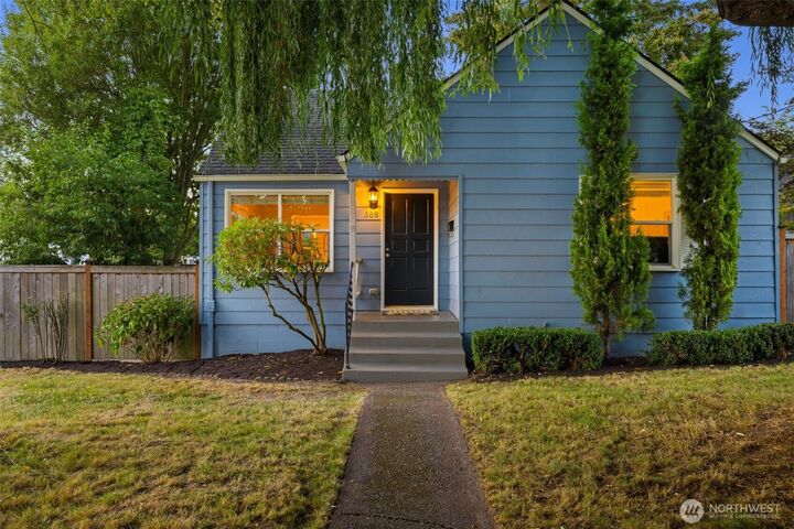 Property Photo: 368 NW 48th Street WA 98107