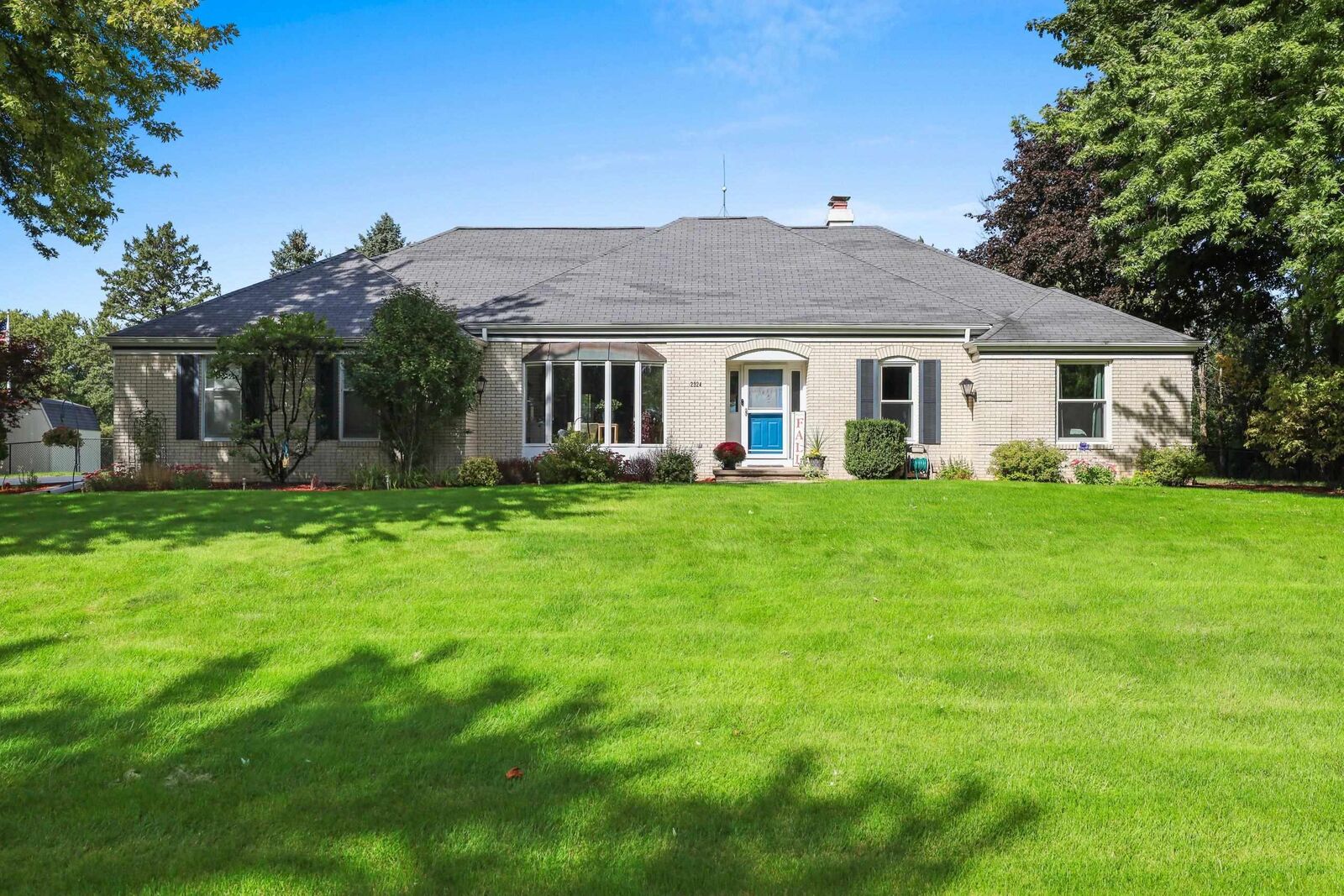 Property Photo: 2924 Ridgeway Drive WI 54956-9529