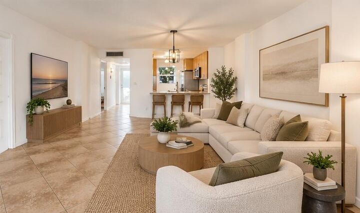 Property Photo: 113 Royal Park Drive 1H FL 33309