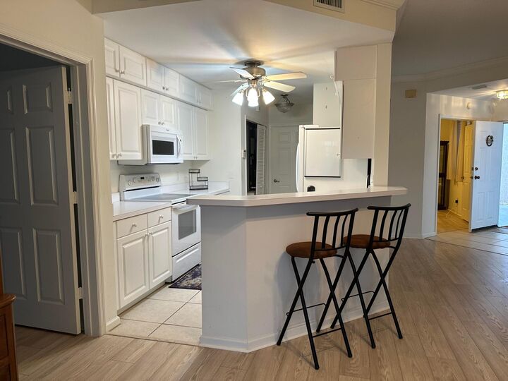 Property Photo:  255 Grand Royale Circle 105  FL 32962 