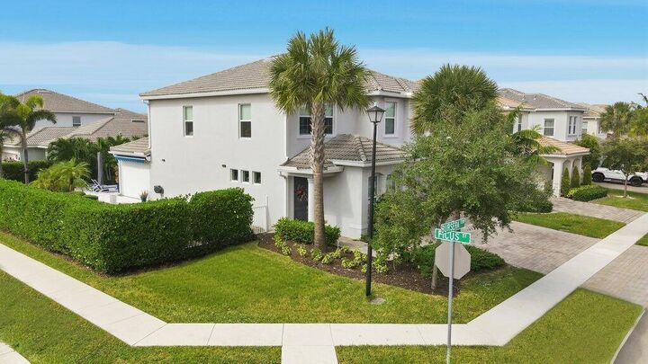 Property Photo:  1592 Bursera Terrace  FL 33021 