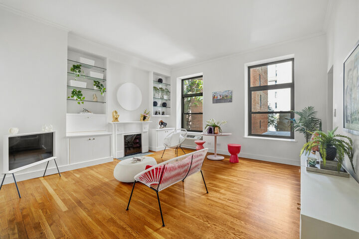 Property Photo: 55 E 65th Street 2A NY 10065