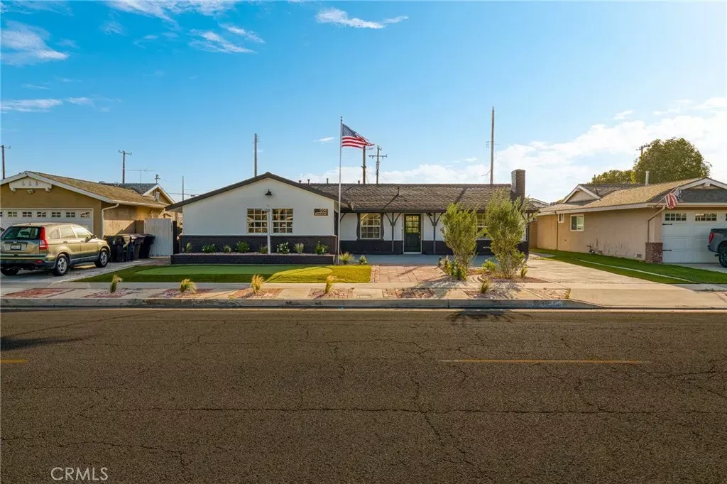 Property Photo: 12091 Blackmer CA 92845