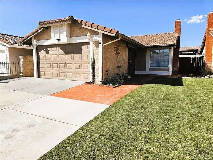 Property Photo:  750 W Mariposa Drive  CA 92376 