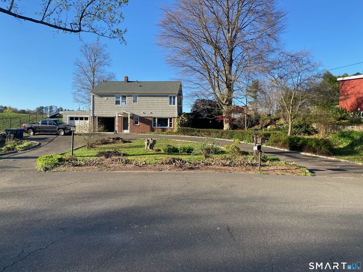 Property Photo:  100 Lakeshore Terrace  CT 06606 