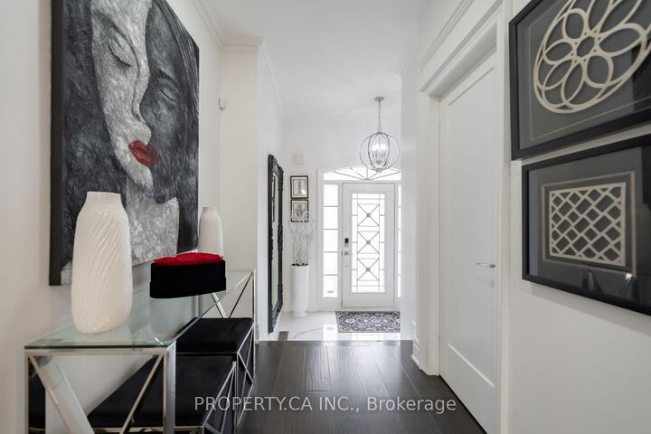 Property Photo:  183 Kingsbridge Circle  ON L4J 8N9 
