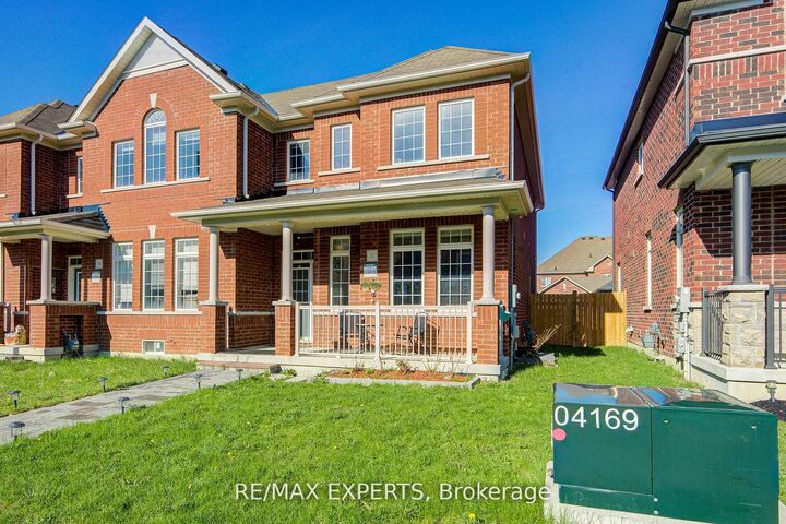Property Photo:  32 Walter Proctor Road  ON L9N 0P1 