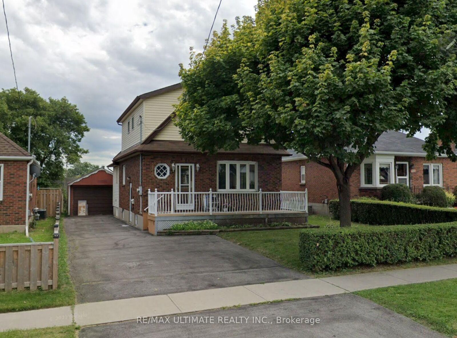 Property Photo:  251 College Avenue Basement  ON L1J 1R6 
