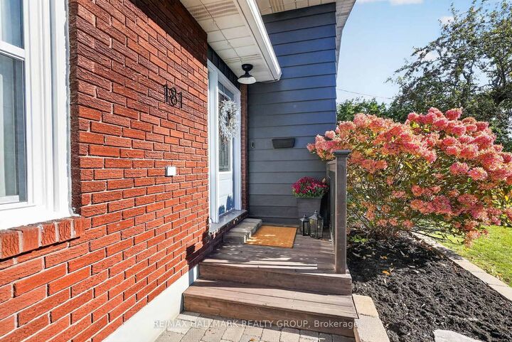 Photo de la propriété:  181 Wellington Street  ON K7C 1B4 