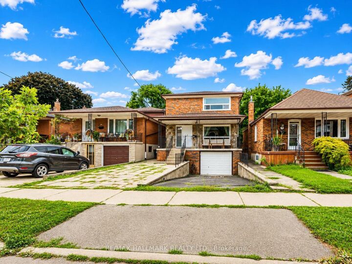 Property Photo:  41 Woodville Avenue Main &Amp Second Floor  ON M4K 2J5 