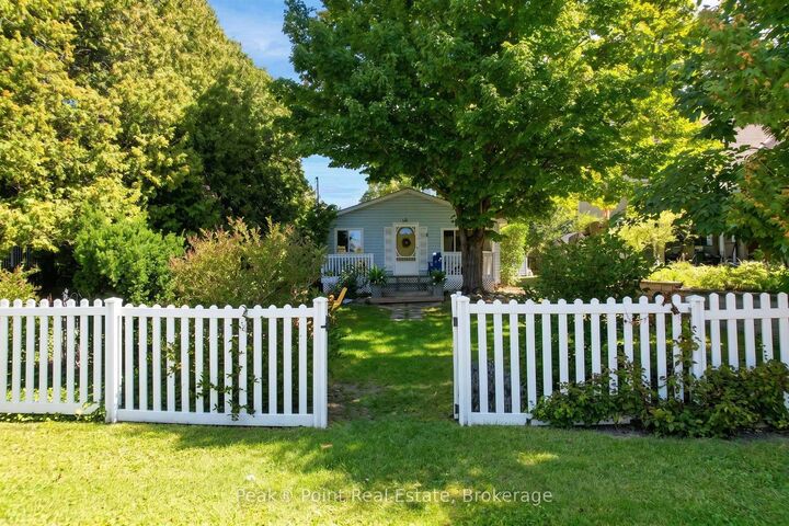 Property Photo:  19 Marina Avenue  ON N0H 2G0 