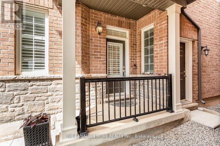 Property Photo:  1261 Rose Way  ON L9E 1M1 
