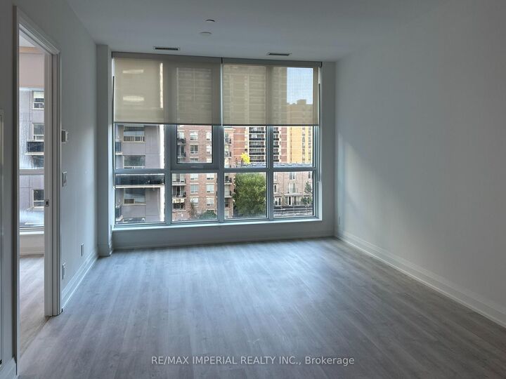 Property Photo:  65 Broadway Avenue 406  ON M4P 1T9 