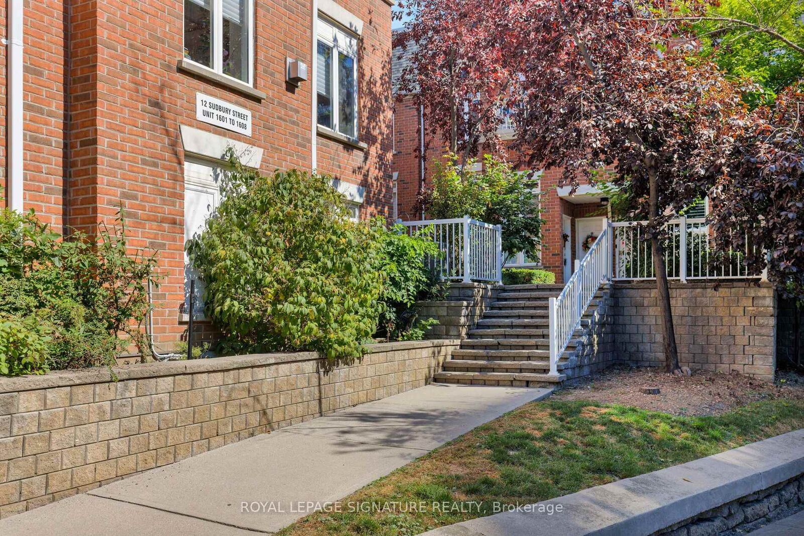 Photo de la propriété: 12 Sudbury Street 1606 ON M6J 3W7