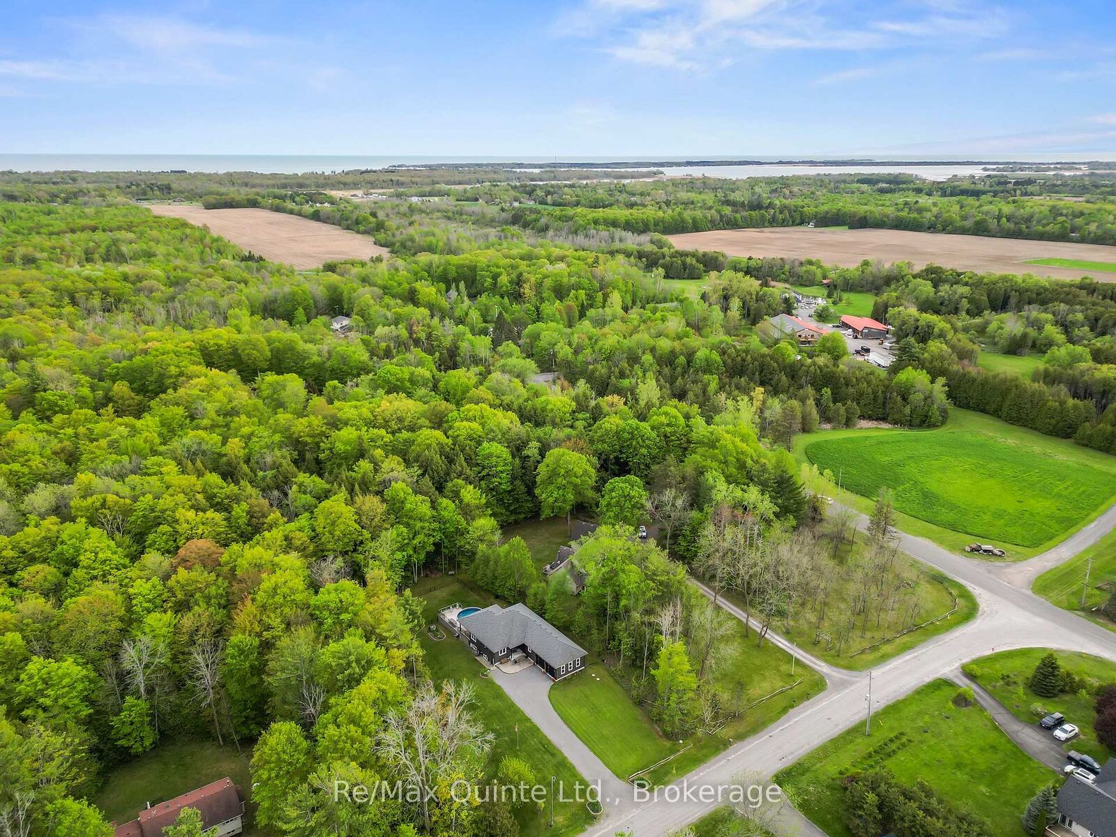 Photo de la propriété: 25 Powerline Road ON K0K 1H0