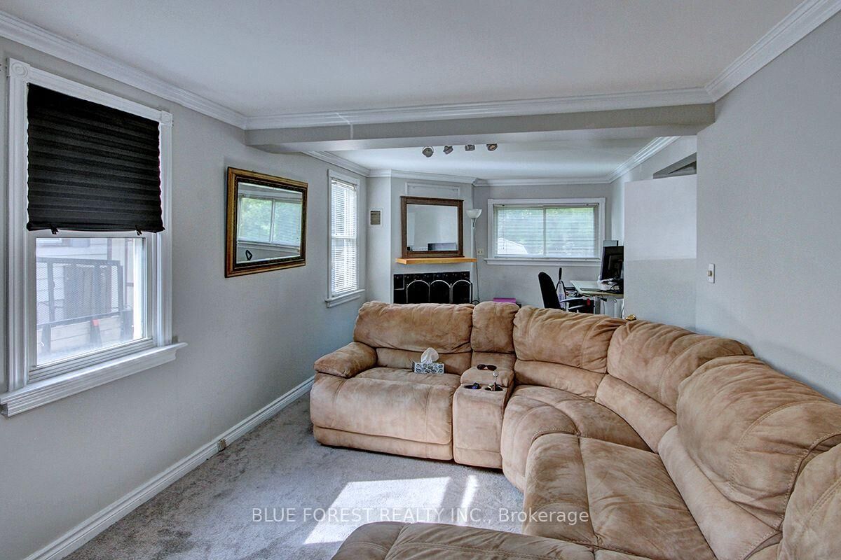Photo de la propriété:  439 Beatrice Street  ON N5W 5A8 