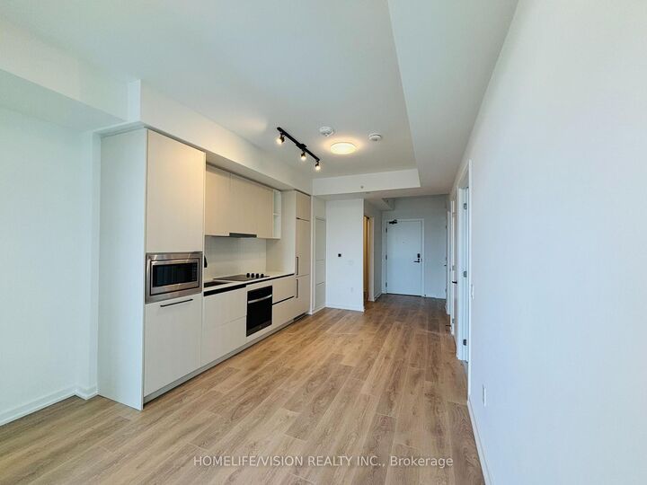 Property Photo:  10 Graphophone Grove 1608  ON M6H 0E5 