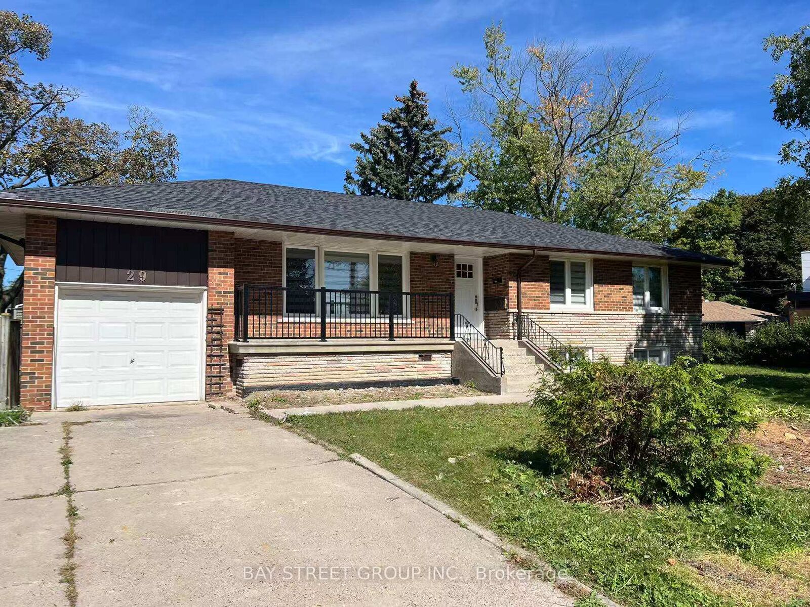 Property Photo:  29 Harnish Crescent  ON M2M 2C2 