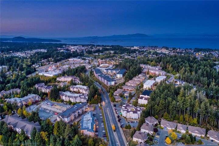Property Photo:  4720 Uplands Dr #405  BC V9T 4S7 