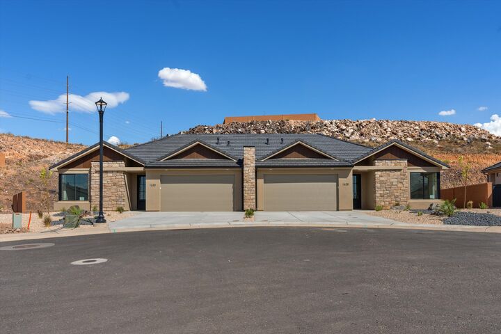 Property Photo:  1628 W 470 N  UT 84737 