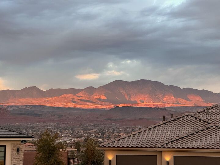 Property Photo:  2767 W Vico Way  UT 84770 