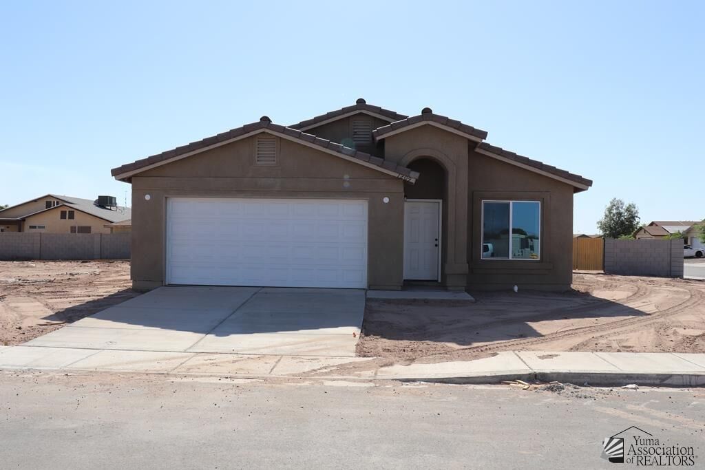 Property Photo:  214 W 12 St  AZ 85350 
