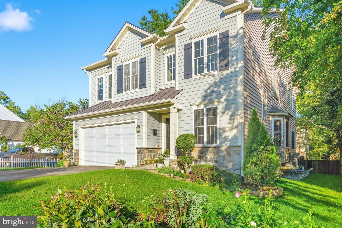 Property Photo:  8115 Yorktown Drive  VA 22308 