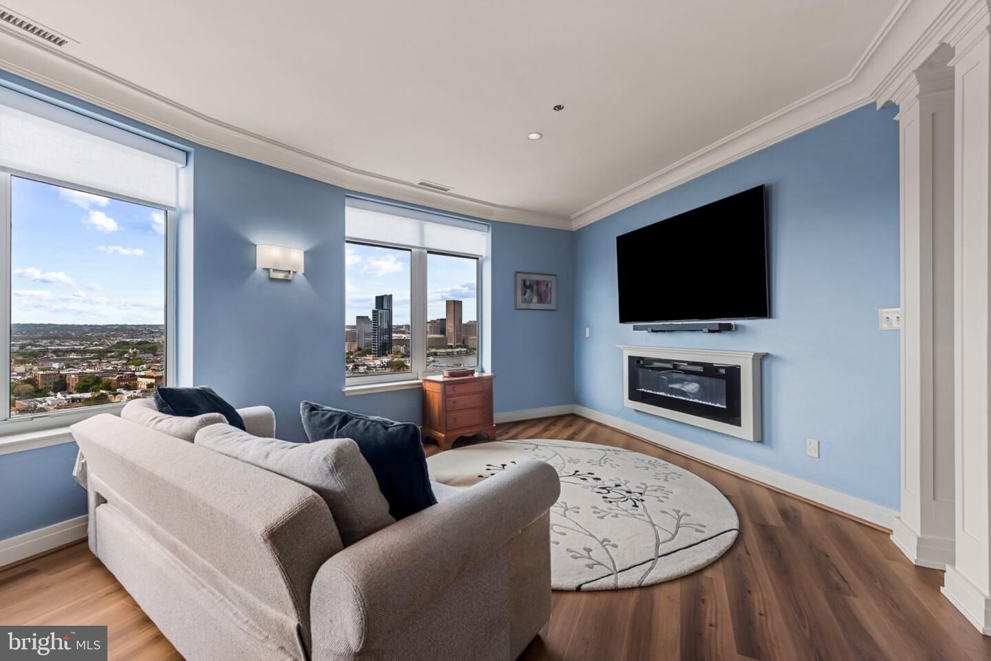 Property Photo:  100 Harborview Drive 2110  MD 21230 