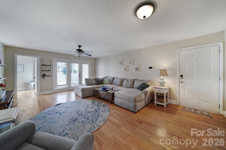 Property Photo: 1821 Fairlawn Court SC 29732
