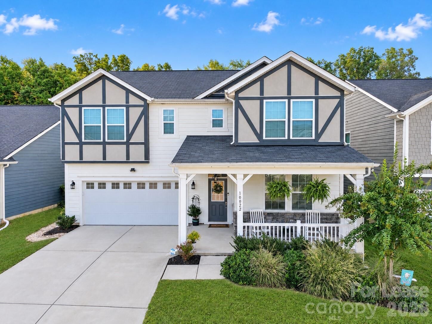 Property Photo:  10022 Sweetbriar Rose Court  NC 28078 