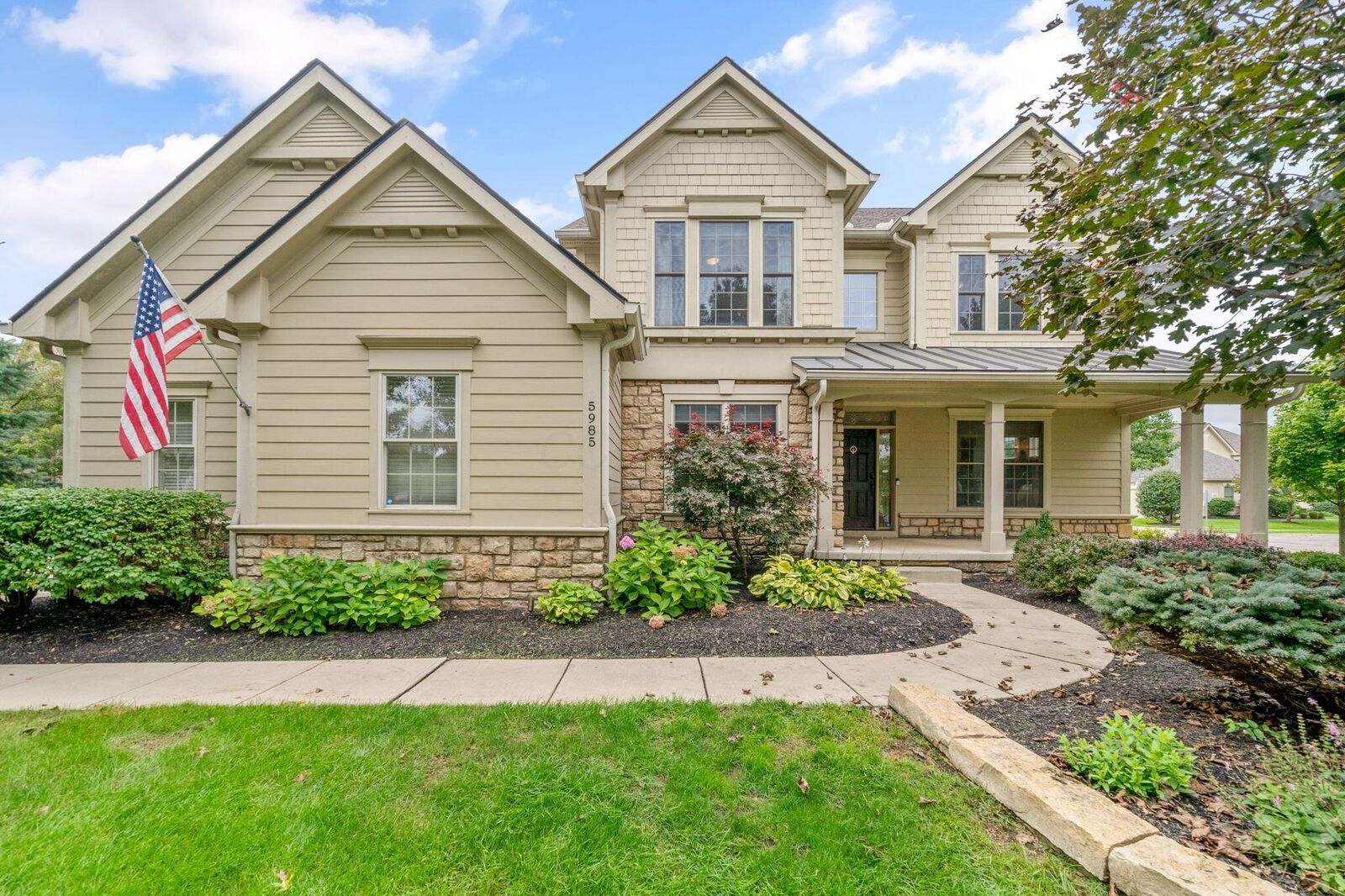 Property Photo:  5985 Trafalgar Court  OH 43016 