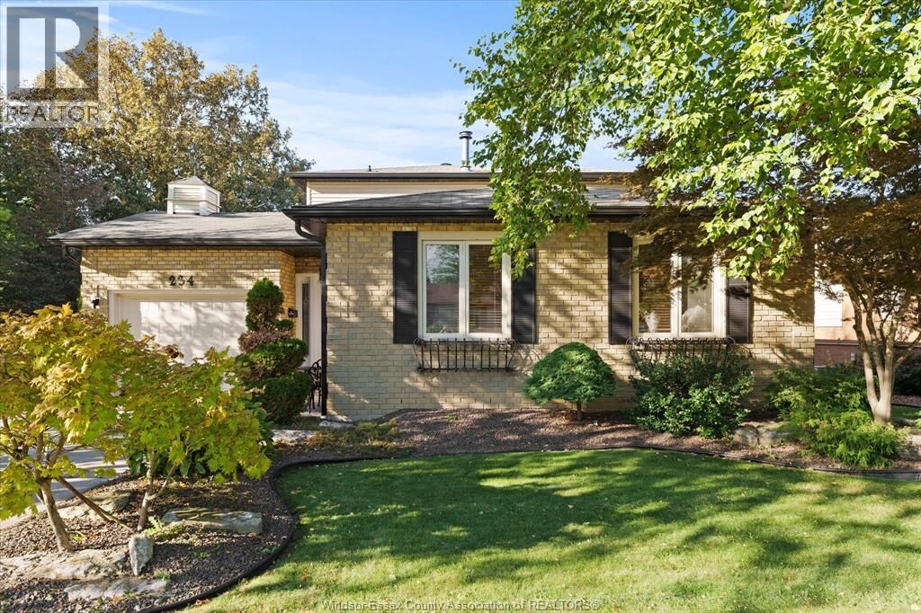 Property Photo: 234 Applewood Road ON N9Y 3P3