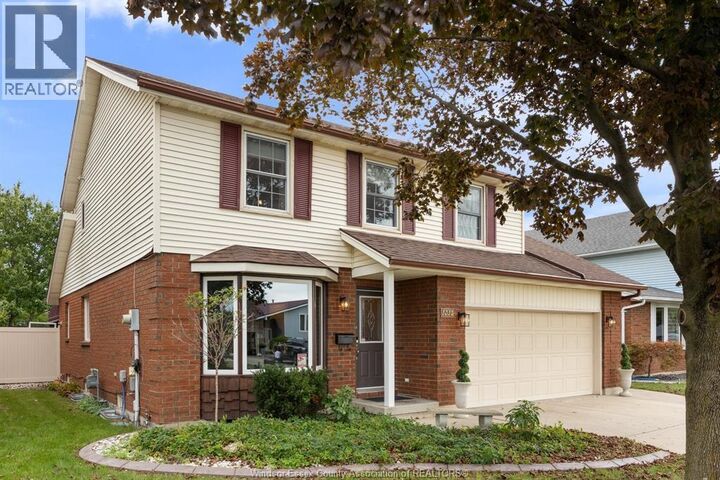 Property Photo: 1316 Carriage Lane ON N9H 1Z9