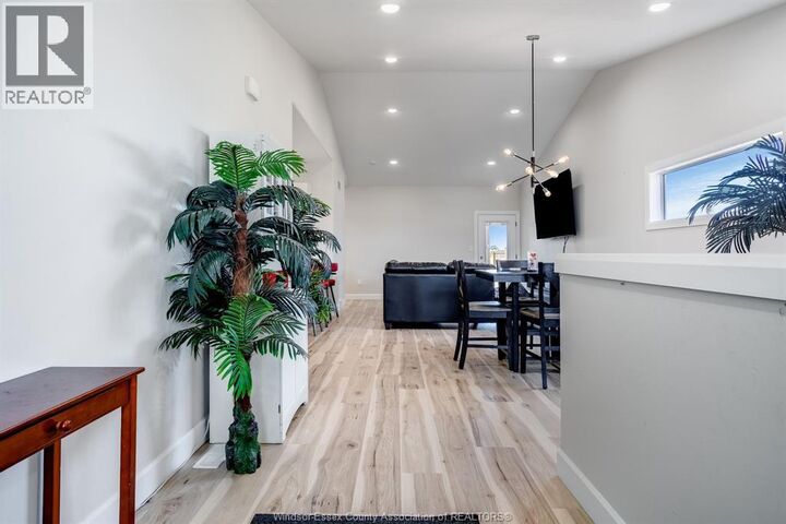 Property Photo: 304 Horizon Lane ON N7L 0G6