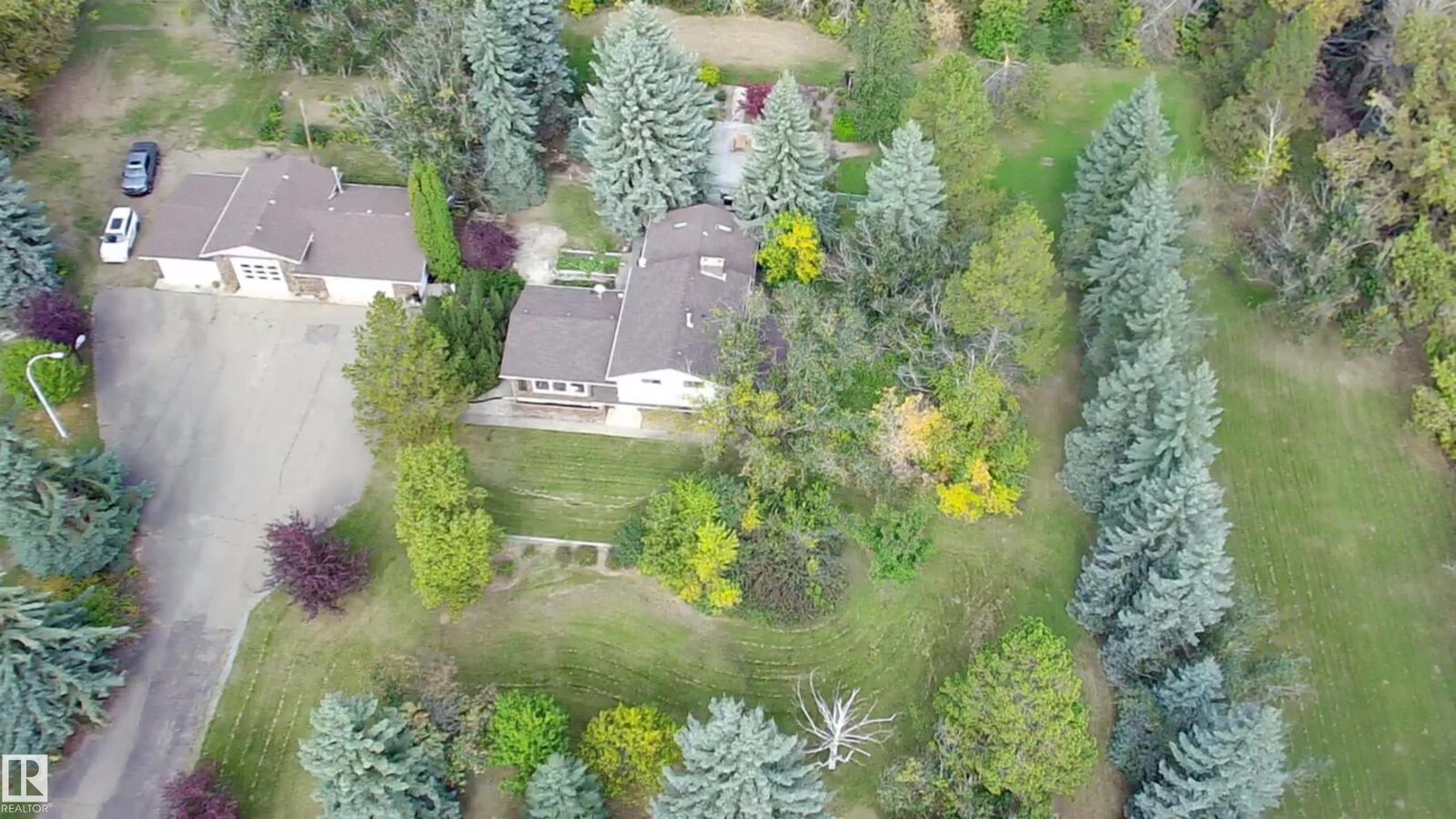 Property Photo:  22555 Twp Road 530 74  AB T8A 4T7 