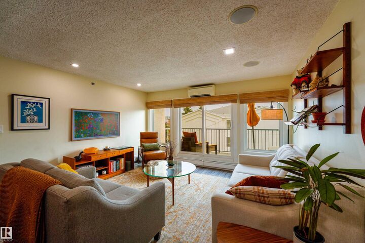 Property Photo:  11915 106 Avenue NW 320  AB T5H 0S2 