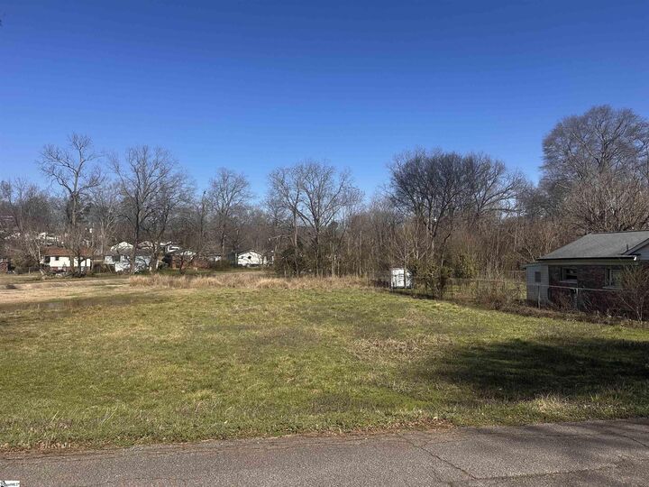 Property Photo: 720 &Amp 722 Gary Street SC 29624