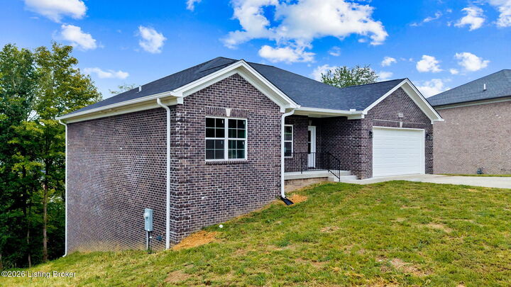 Property Photo:  4410 Stone Wynde Dr  KY 40272 