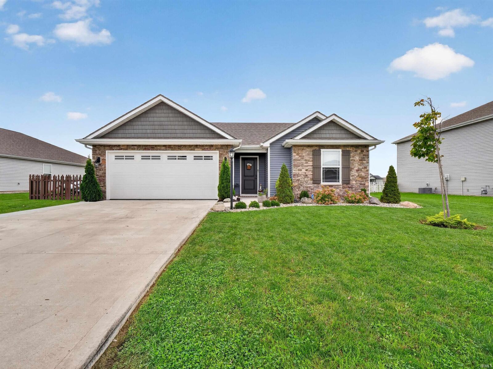 Property Photo: 4405 Stone Harbor Court IN 46774