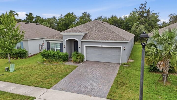 Property Photo:  1034 Chelan Falls Drive  FL 32724 