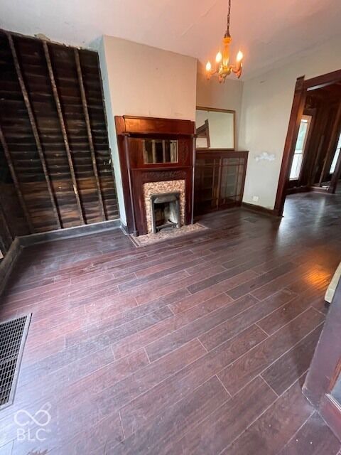 Property Photo:  925 Cottage Avenue  IN 46203 