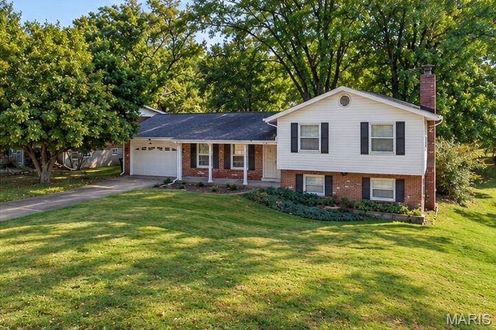 Property Photo: 12572 Starspur Lane MO 63146
