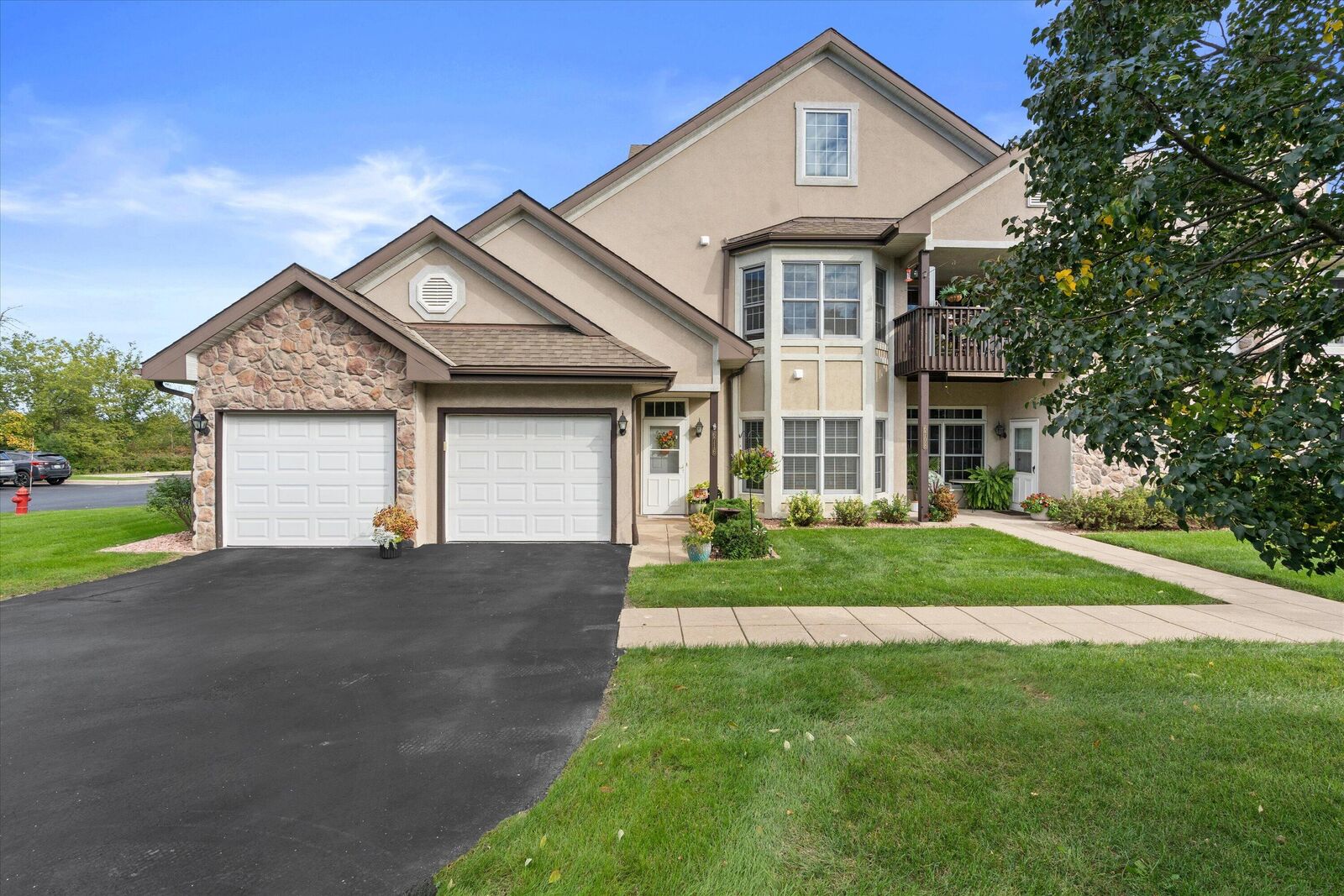 Property Photo: 6716 S 34th St WI 53132