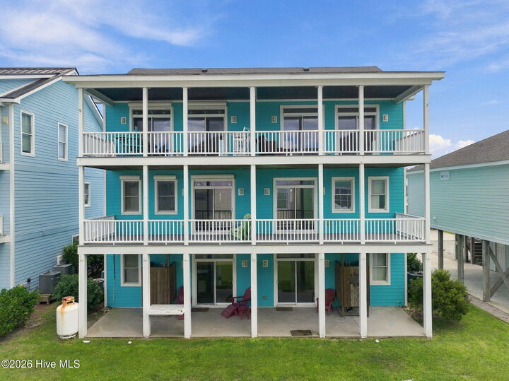 Property Photo:  105 Winston Avenue Unit A &Amp B  NC 28512 