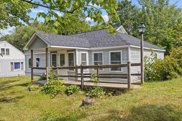 Property Photo:  32 Goodell Avenue  VT 05661 