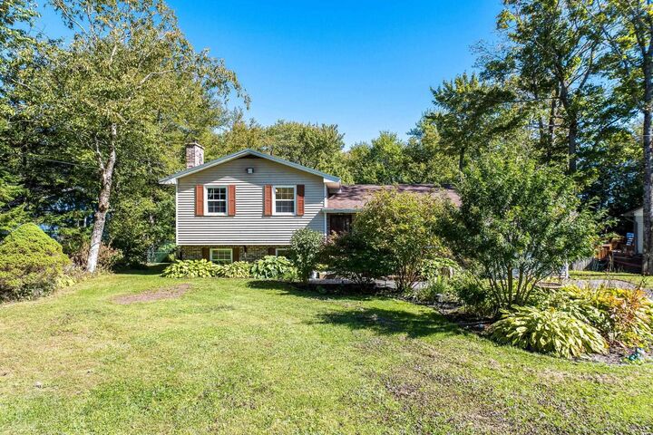 Property Photo:  103 Danny Drive  NS B4G 1B4 