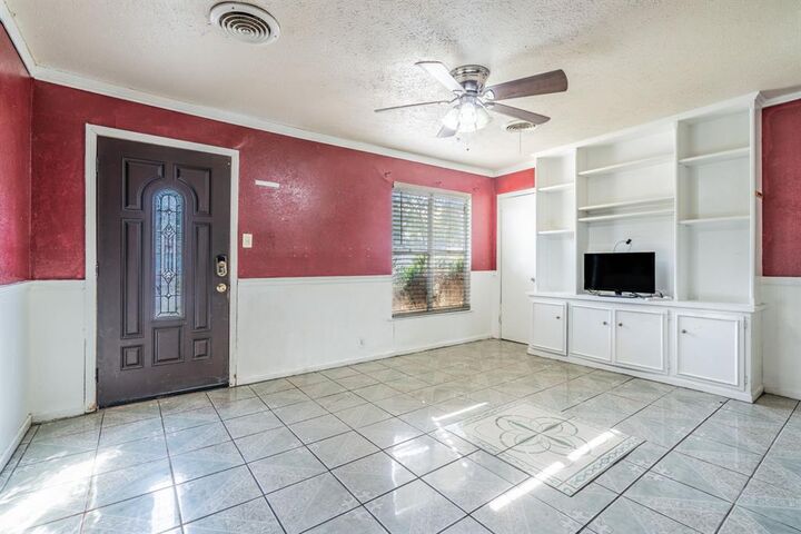 Property Photo: 934 Indian Hills Drive TX 75051