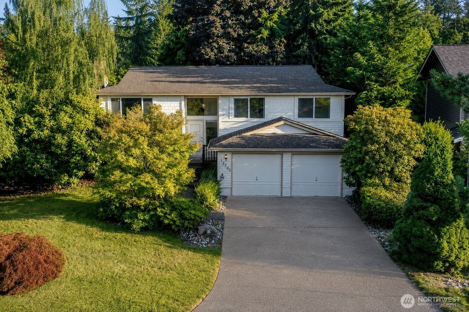 Property Photo: 12705 SE 74th Street WA 98056