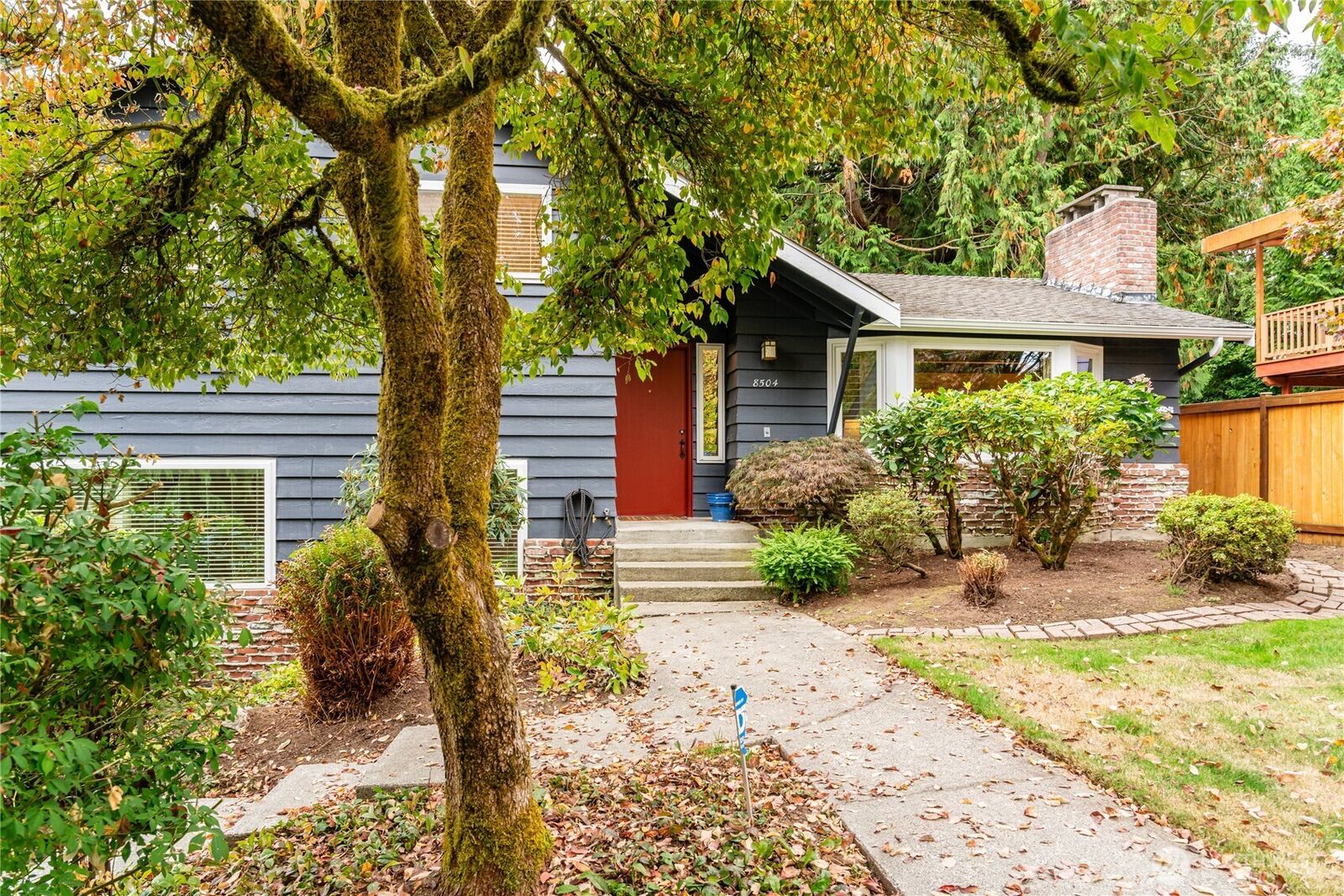 Property Photo: 8504 216th Street SW WA 98026