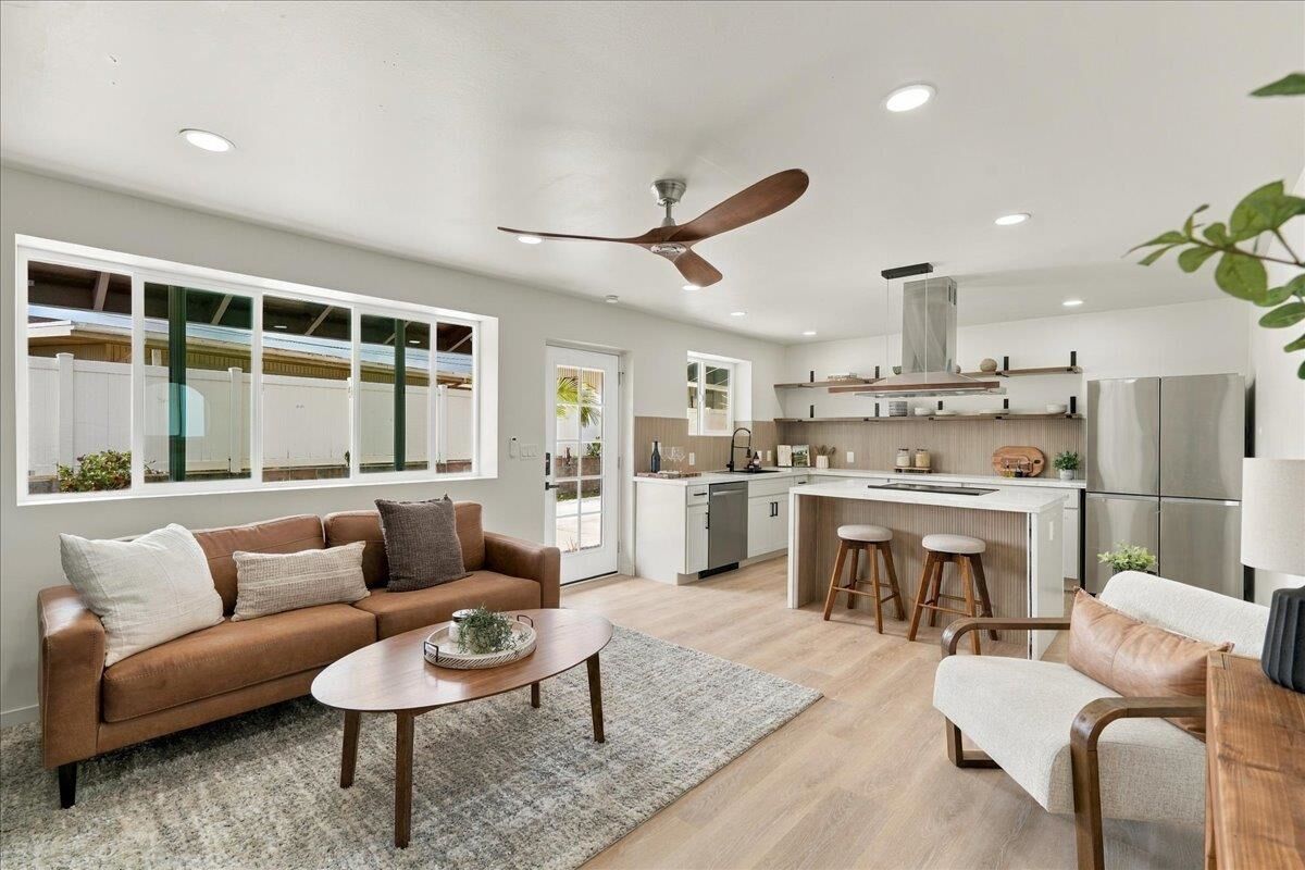 Property Photo:  400 Palama Dr  HI 96732 